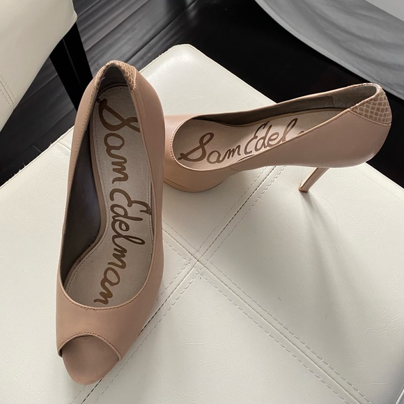 Sam Edelman Nude Heels - Picture 1 of 3